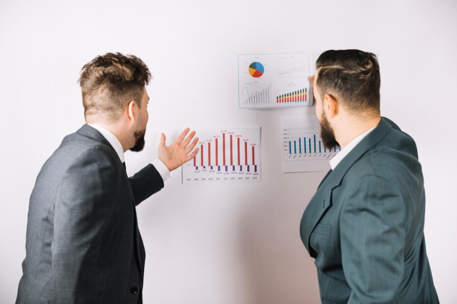 Como Identificar Oportunidades de Negócios Antes da Concorrência
